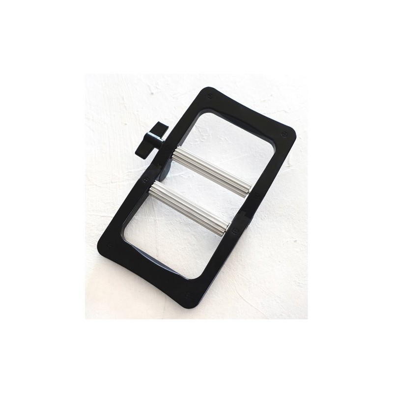 Pressa tubos de plastico