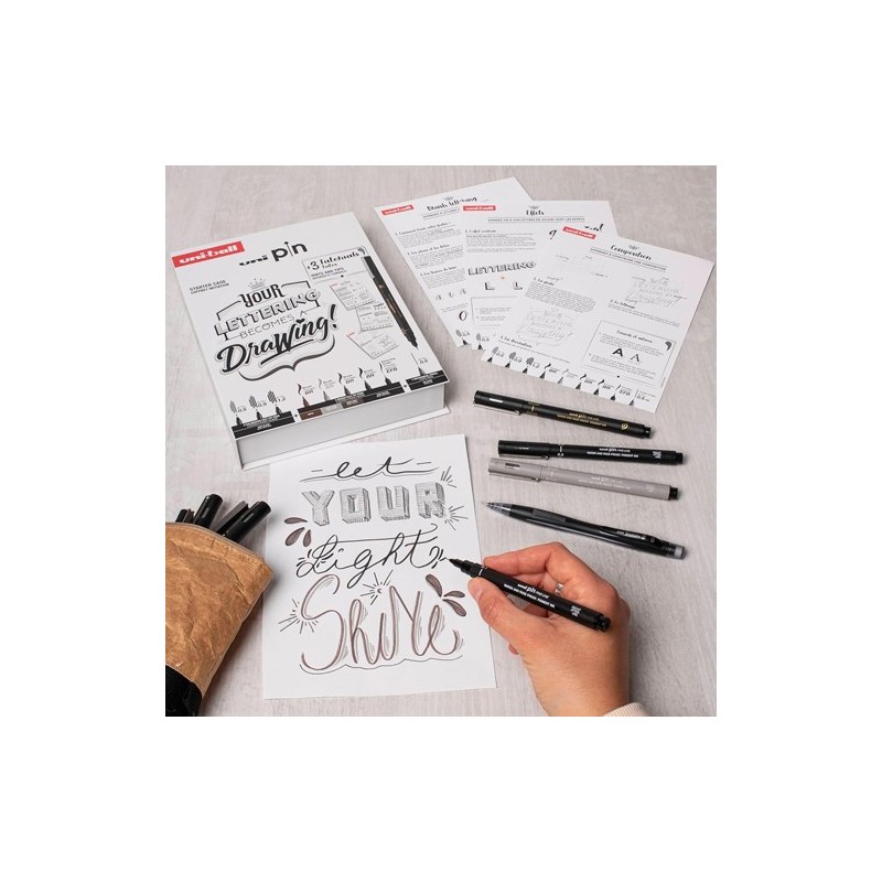 Materiais Belas Artes - Kit de iniciação para Lettering, 8 marcadores Uni Pin + lápis mecânico e tutoriais, Uni-Ball | totenart.