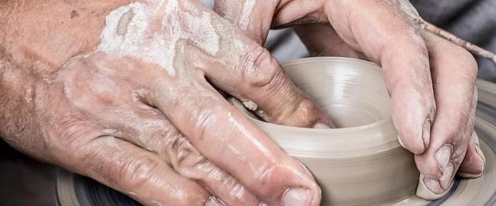 Como moldar barro: passo a passo