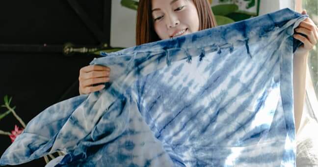 Shibori: como tingir roupa passo a passo