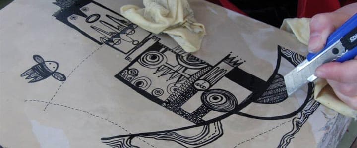 Como reparar litografias danificadas