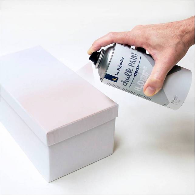 Pintura a giz: o que é a Chalk Paint? 3 spray 1 totenart chalk2