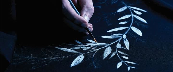 Guache vs Aguarela: qual escolher?