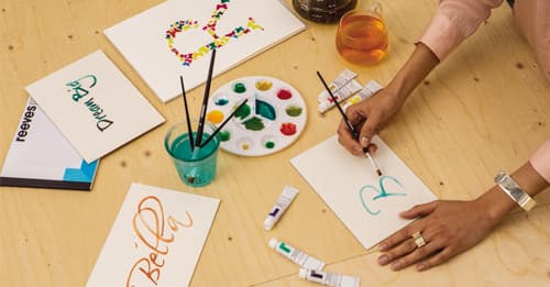 Materiais imprescindíveis para pintar com aguarela