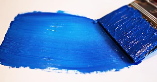 A cor azul: simbolismo e história