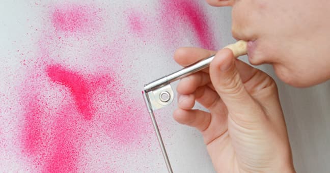 Difusor de boca: a alternativa económica ao aerógrafo