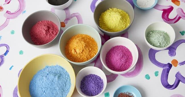 Como fazer têmpera caseira: guache em pó